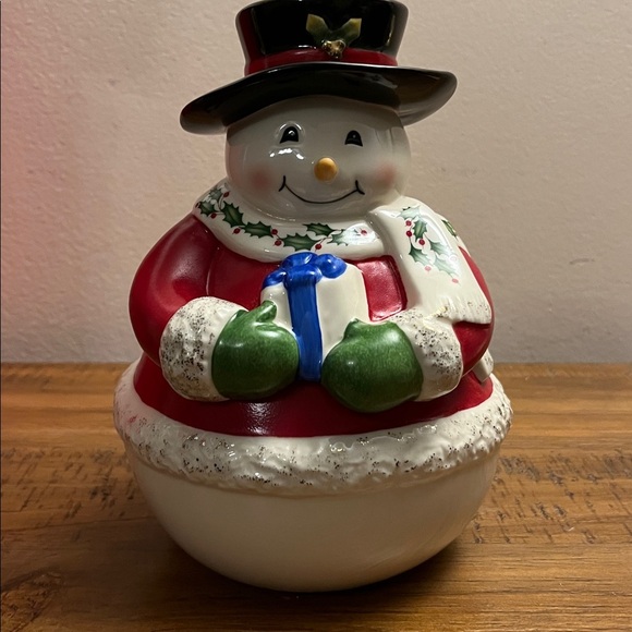 LENOX AMERICAN BY DESIGN HOLIDAY SNOWMAN 9" COOKIE JAR NIB - Picture 4 of 13